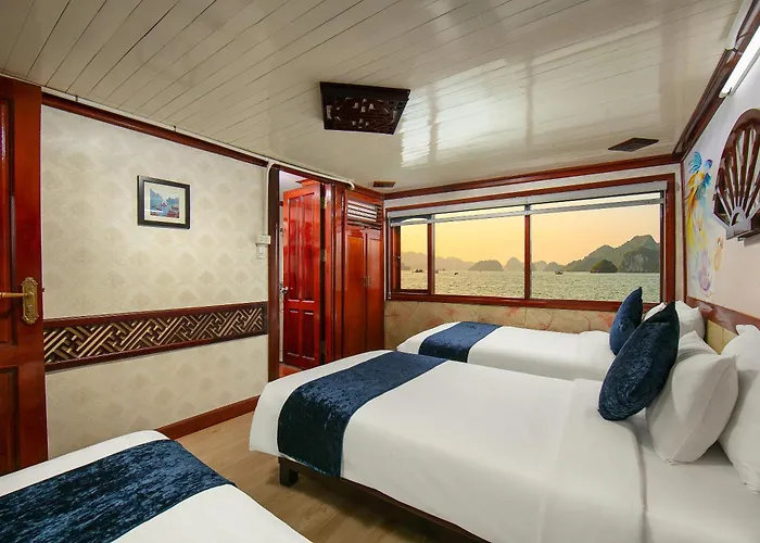 Fantasea Imperial Cruise 3* Ha Long