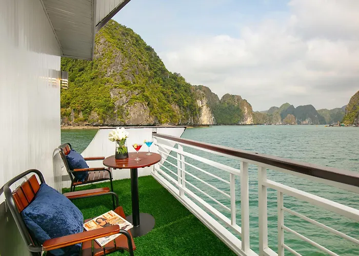 Fantasea Imperial Cruise  3*