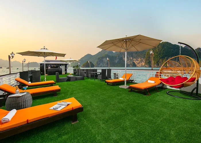 Fantasea Imperial Cruise Ha Long
